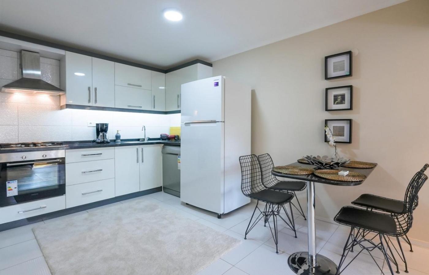 Excellent Flat Near Hadrian'S Gate Apartment Анталия Екстериор снимка